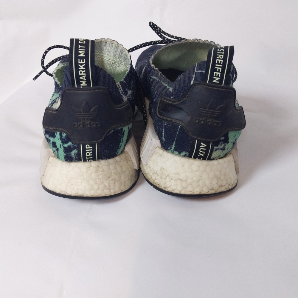 🌿ADIDAS NMDR1 SNEAKERS🌿 - Picture 5 of 9